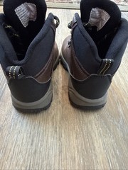 Magellan Kids Outdoor Boots Size 11