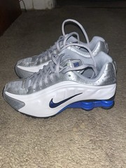 Nike Shox R4 Gs White-Metallic Silver Sz 3.5Y-Womens Sz 5 [CW2626-100]