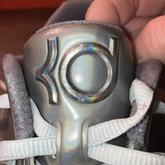 Nike KD VII AS (GS) Pure Platinum/Multicolor-BLK Size 5Y EUC With box