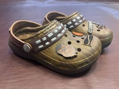 Crocs Chewbacca Star Wars Kids Clogs Disney Pixar Shoes Children’s Sz 11C Charms