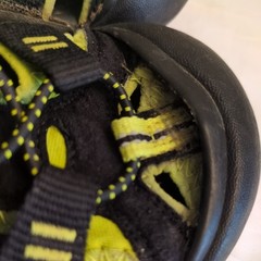 Keen Newport H2 Water Hiking Boat Shoes Kids, Sz 2 Black/Green