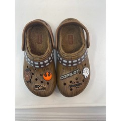 Crocs Star Wars Chewbacca Lined Clogs Kids Brown Faux Fur Jibbitz size 1