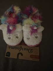 Dearfoams Kid’s Girls Peyton Novelty Unicorn Fuzzy Slipper Ships Free Size 4-5