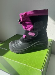 NEW!!! Snow Boots: Alpine Design Little kids‘ Size 2