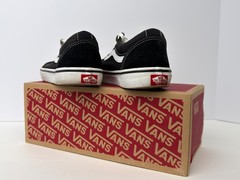 Vans Ward Black White Youth Size 5.0 Y Women’s 6.5 Suede Canvas Sneakers W/ Box