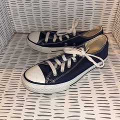 Converse All Star Chuck Taylor Low Top Navy Canvas Youth Shoes Size 3 3J237