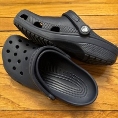 Crocs Classic Iconic Comfort Clog Sandals Kids Unisex | Dark Blue J5