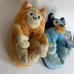 Bluey & Bingo Cute Slippers Youth Kids Plush Indoor House Shoes Size 13/1