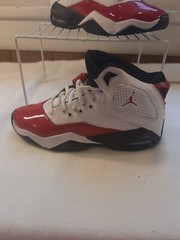 Jordan B’Loyal Mid White Red Black CK1425-106 Size 4.5Y Kids Shoes Gym Sneakers