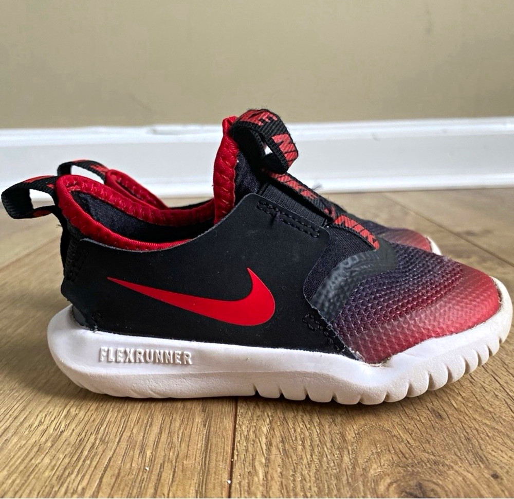 Nike Flex Runner Unisex Kids Slip-On Shoes Black/Red/White 7C AT4665-607