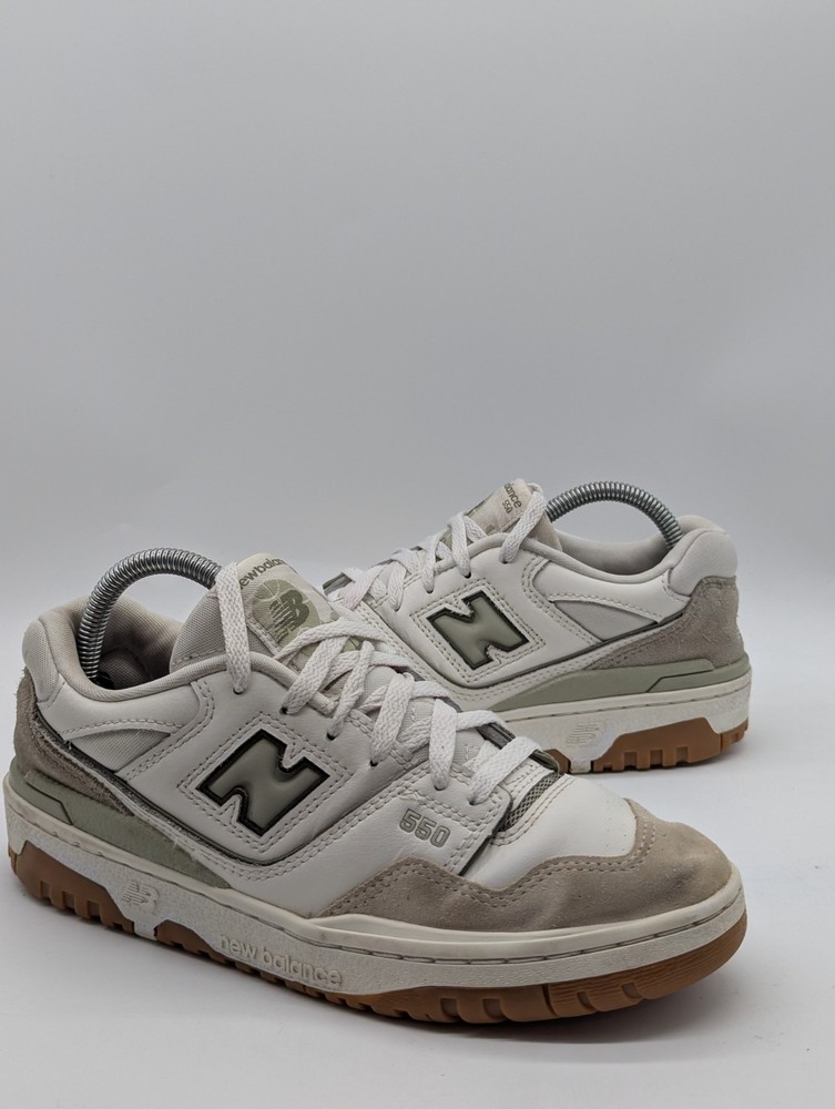 New Balance 550 Kids Size 7Y / Womens 8.5 White Olive Green Gum Sneaker GSB550FS