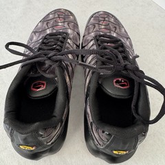 Nike Air Max Plus TN Topography Pack Black & White 7Y Running Shoes DJ4622-001
