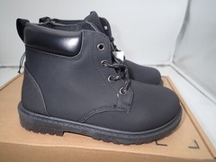Josmo Unisex Work or Hiking Boots – Black, Size 13 Little Kid