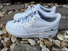 Nike Air Force One LV8 Double Air Swoosh Overbranding Size 7Y CJ4092-100 White