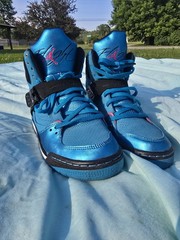 Jordan Flight 45 High Dynamic Blue, Youth Size 5.5, Great Condition. No Box.