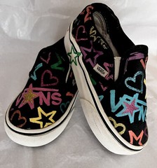 VANS Classic Slip-On Graffiti Glitter Hearts & Stars, Black 7.5 Toddler & Infant