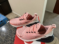 Air Max 270 Gs Youth Size 6 Pink