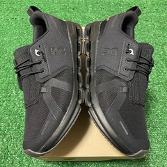 Size 5 – On Cloud Sky Black Youth Running Shoes 3YD11440485 NEW! Ships Fast!