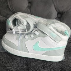 Nike Unisex Kids Mid Top Sneaker US 3 White/Gray/Mint Green Hook & Loop