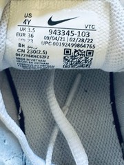Nike Air Max 270 Low White Silver size US 4Y