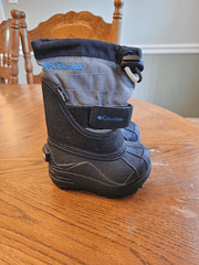 Columbia Youth Powderbug Plus II Winter Snow Boots Size 4 Baby Toddler