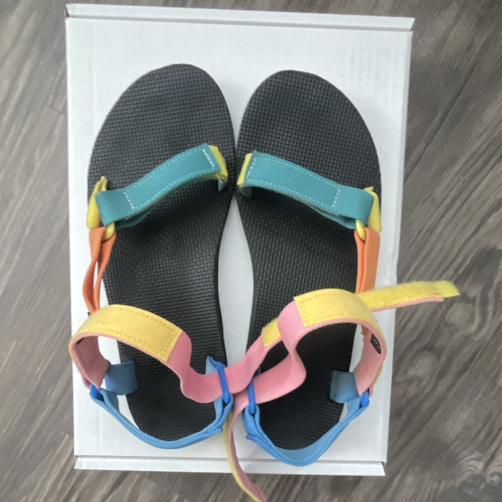 Teva Strappy Multicolor Kids Sandals Adjustable Strap Hook & Loop Rubber Sole