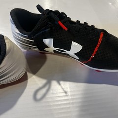 Under Armour Spotlight Turf Soccer Cleats Youth Sz 4 Black/White/orange