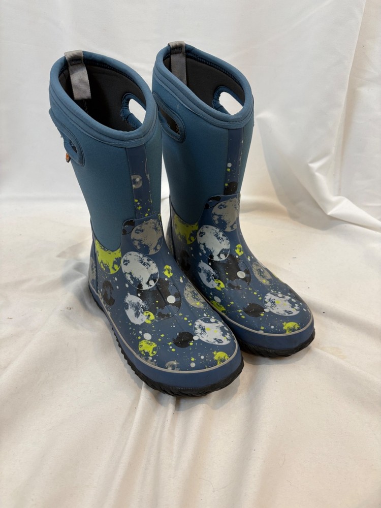 Bogs Youth 5 Waterproof Winter Rain Boots Classic High Insulated Moon Design