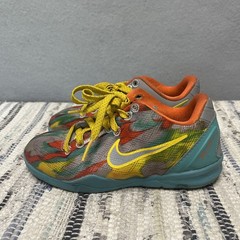 Nike Kobe 8 Protro Venice Beach PS Sneakers PreSchool Size 11.5C Multicolor