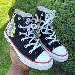 Converse Chuck Taylor Bugs Bunny 80th Anniversary High Top Sneakers Kids Size 1