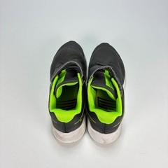 Nike Star Runner 2 Grey Neon Green Athletic Running Shoes AT1801-004 Youth Sz 1Y