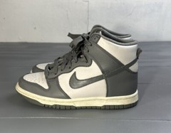 Nike Dunk High SE Retro Size 3.5Y Light Bone Tumbled Grey DM1028 001