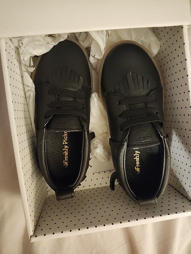 Size 9 Freshly Picked Shoes