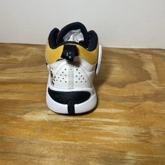 Nike Team Hustle D11 Low Doodles Size 5.5 Y – FJ7688-101 (Used)