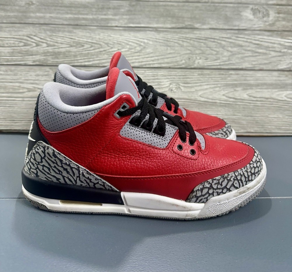 Jordan Air Jordan 3 Retro SE (GS) Fire Red/Cement Grey 7Y CQ0488-600