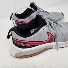 Nike Air Zoom Arcadia Big Kids Running Shoe Size 5Y Gray Pink Sneakers