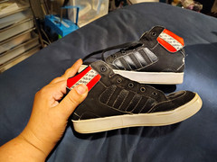 adidas Hard Court Unisex Kids US 12 Mid Top Lace-Up Sneakers Black Red