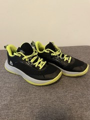 Under Armour Curry 7 Black/green Size 5Y