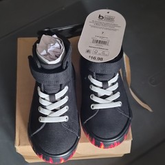 Wonder Nation High Top Flame Kids Sneakers Black Red Yellow Size 7 Canvas