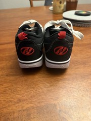 Heelys Black/Red/White Low Top Wheel Sneakers Canvas Lace-Up Kids US 3