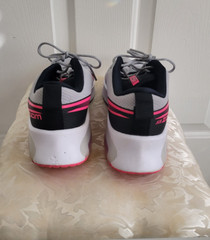 Nike Air Zoom Shoes 7 Y/ WOMENS 8.5 Grey Hyper Pink Arcadia Running CK0715-002
