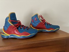 Under Armour size Youth 5 Superman Dwight Howard