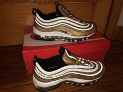 Nike Air Max 97 QS GS Metallic Gold Varsity Red 7Y Synthetic Mesh Sneaker