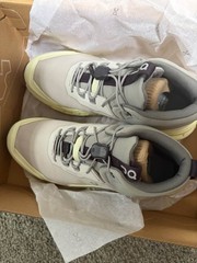 Size3.5 youth -On Cloudhero Mid Waterproof Shoes- Brand New
