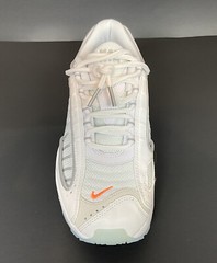 Nike Air Max Tailwind IV White/Orange Size: 7 Youth / 8.5 Women’s