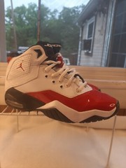 Jordan B’Loyal Mid White Red Black CK1425-106 Size 4.5Y Kids Shoes Gym Sneakers