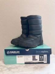 Magellan Outdoors Youth Snow Boots, Size: 13 (19.1 cm), Black