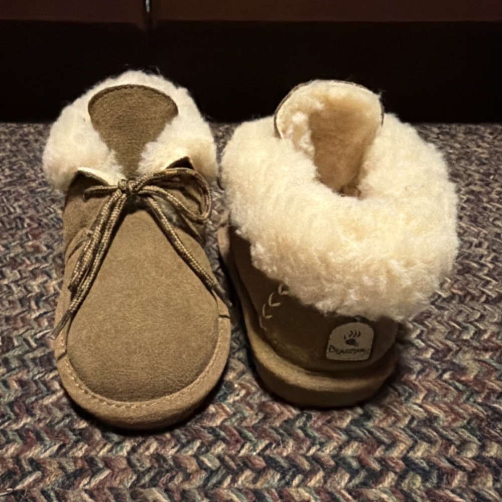 Bearpaw Youth Brown Suede Shearling Lined Bootie Unisex Kids Size 3