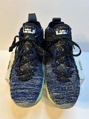 Nike LeBron 17 Size 5.5Y Mid Constellations Youth