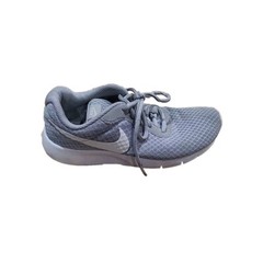Size 7 (GS) – Nike Tanjun Low Wolf Grey – 818381-012